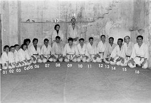 001 JUDOKWAI DE MERS EL KEBIR 19XX 003 SUR LE DOJO